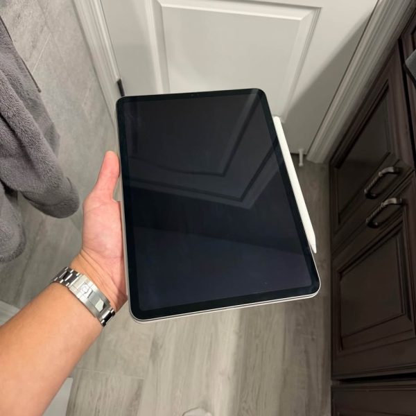 Apple iPad Pro 11-inch (2nd Gen - 2020) 256GB A2228