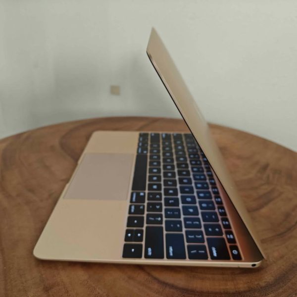 MacBook 10.1