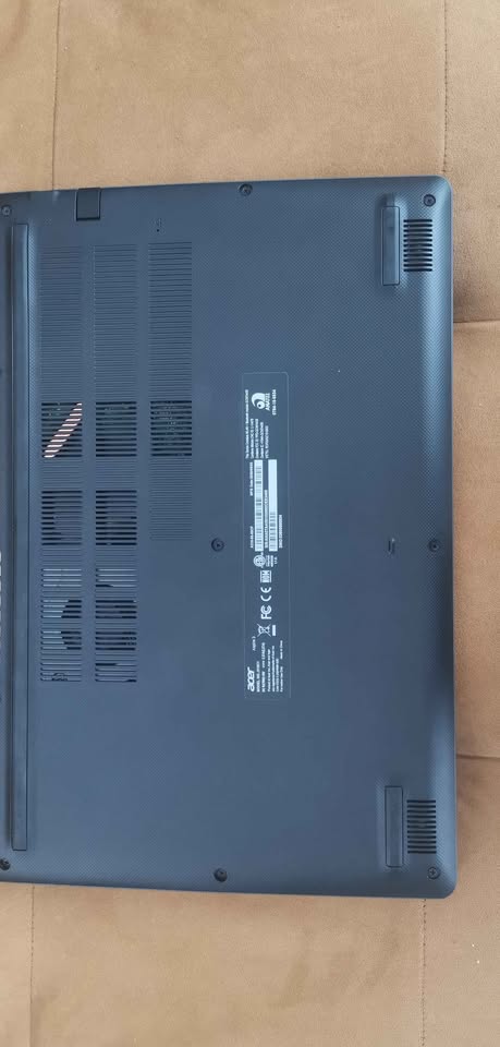 Mint Acer Aspire 3 laptop, 15.6 FHD screen, Intel i5 10th gen CPU. 12GB RAM, 256GB SSD, W11H