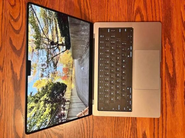 2023 MacBook Pro M2 Pro 14"