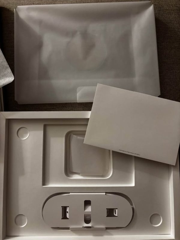 Apple M1 Max 14” MacBook Pro 1TB SSD