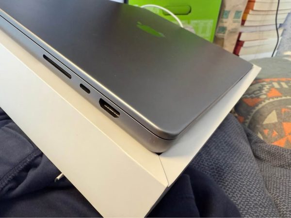 Apple MacBook Pro-M1 Pro 16-inch, 32GB,1TB A2485