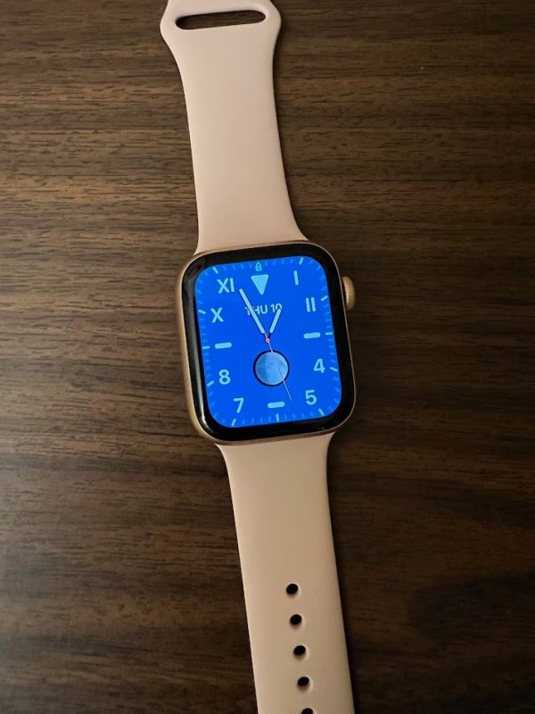Brand New Rose Gold Apple Watch Series 5 44mm