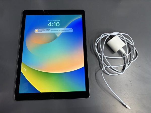 Apple iPad Pro 12.9 (1st Gen.) 128GB Space Gray (WiFi)