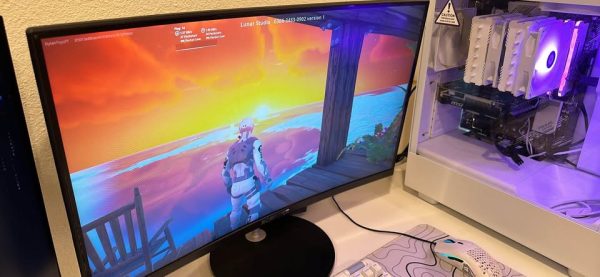 White and Black Gaming Pc