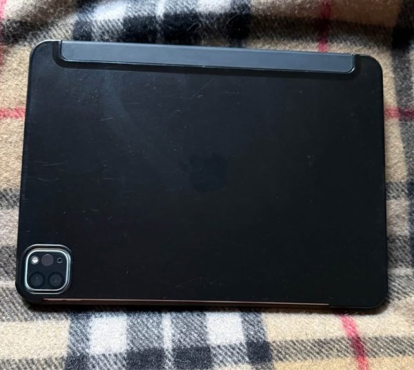 iPad Pro 11” 2nd gen 128GB w Pencil