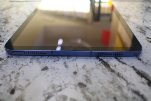 Apple iPad [hidden information]GB - WiFi (Blue) A3355