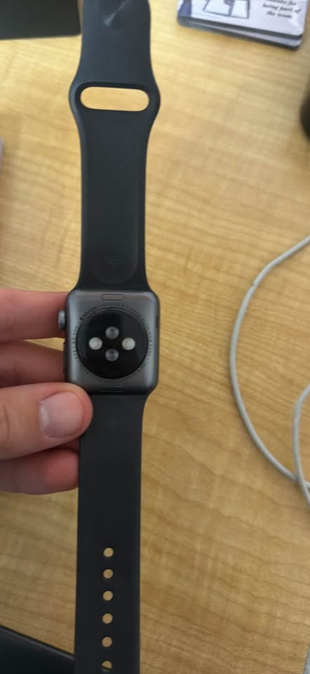 Apple Watch Series 3 used but good condition