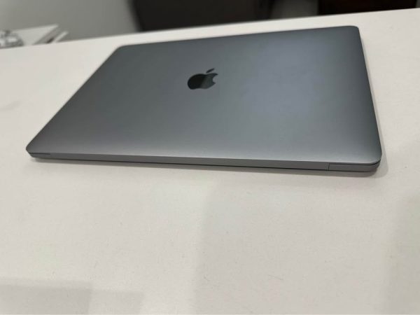 MacBook Pro m1 with Touch Bar