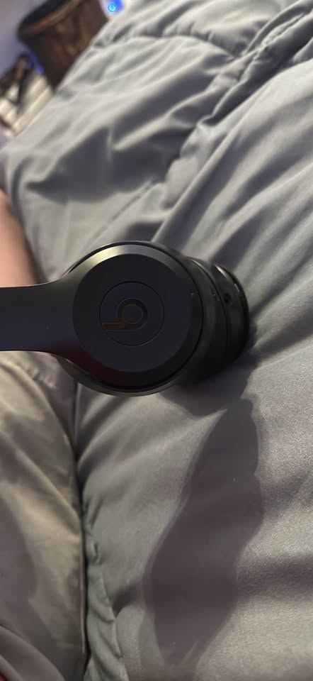 airpods and beats 5 airpods and beats