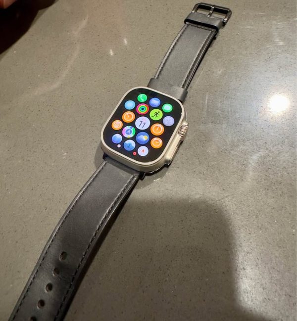 Apple Watch Ultra 2 49mm titanium