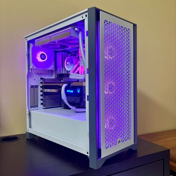 White RTX Gaming/Streaming PC - RTX 5080 + Ryzen 7 9000