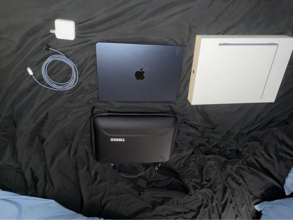 2025 Apple MacBook Air 13-inch Laptop - Apple M4 chip Built for Apple Intelligence 16GB Memory 256G