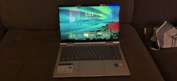 HP Envy 2in1 laptop