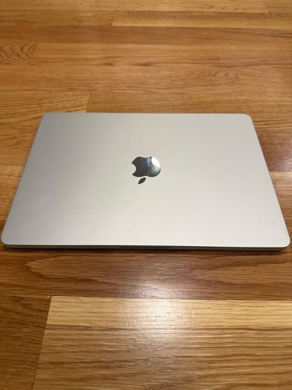 MacBook Air 13” (2025) – M4 / 16GB / 512GB – Starlight