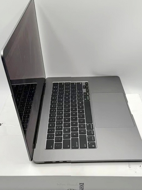 Apple - MacBook Air 15"" Laptop - M2 chip - 8GB Memory - 256GB SSD (Latest Model) 8Z63