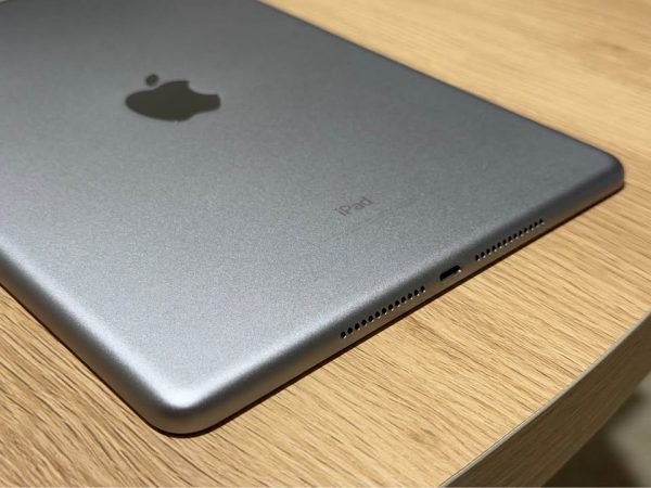 iPad 5th Generation 128GB Space Gray