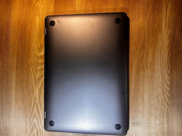 MacBook Pro (READ DISCRIPTION)