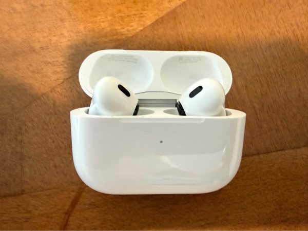Apple AirPods Pro 2 w/ Lightning Charging Case