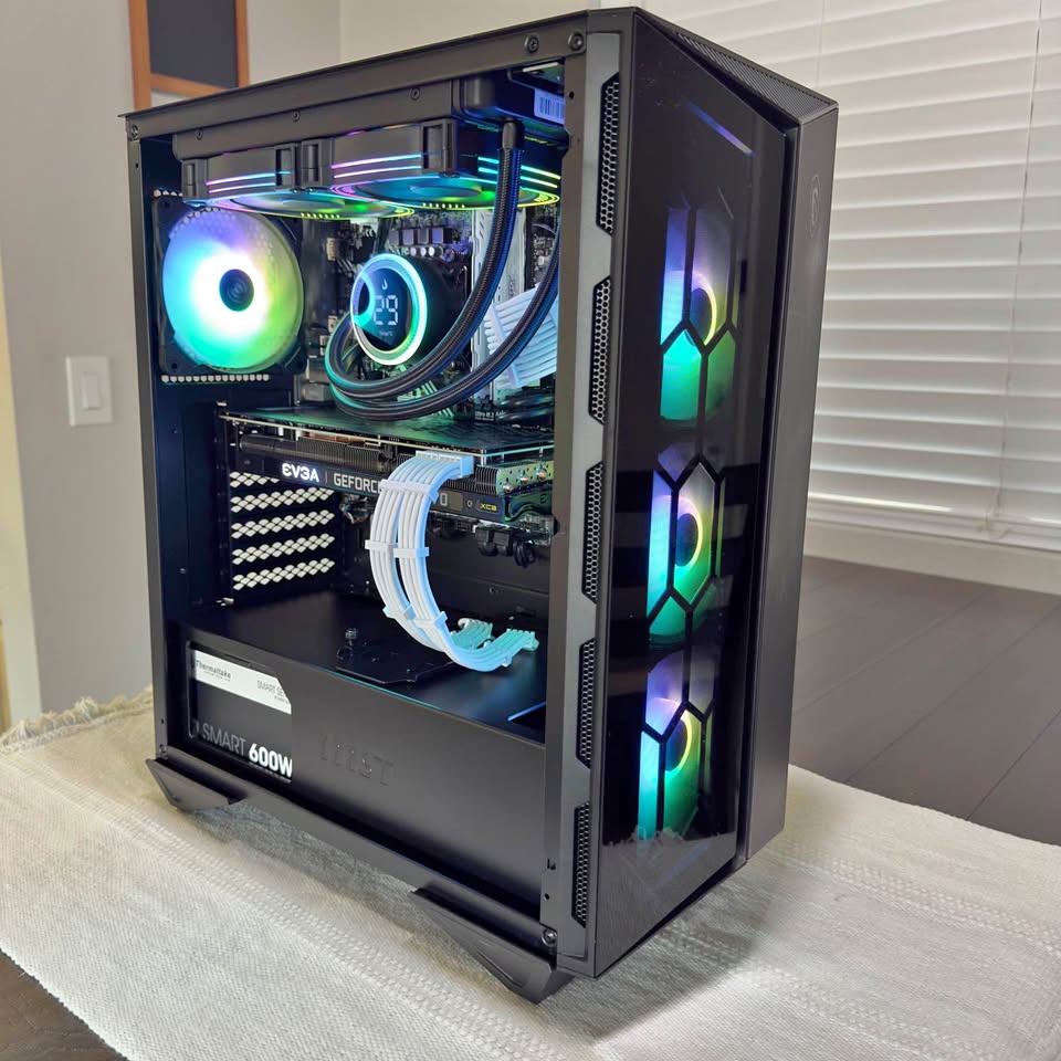 Gaming PC / Intel i7 4.70GHz Turbo / NVIDIA RTX 3070 / 32 GB Ram / SSD - HDD / AIO RGB / MSI 6 Gaming PC / Intel i7 4.70GHz Turbo / NVIDIA RTX 3070 / 32 GB Ram / SSD - HDD / AIO RGB / MSI