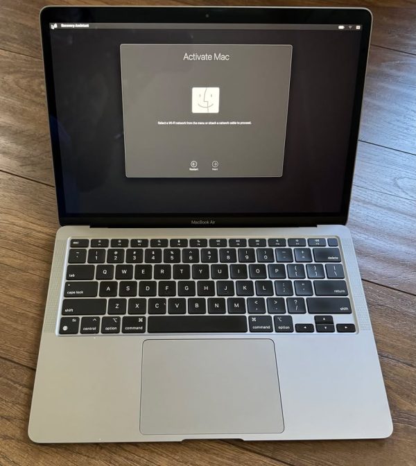 Apple MacBook Air 13