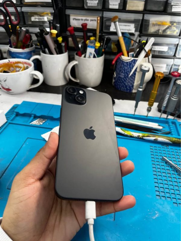 iPhone 15 plus