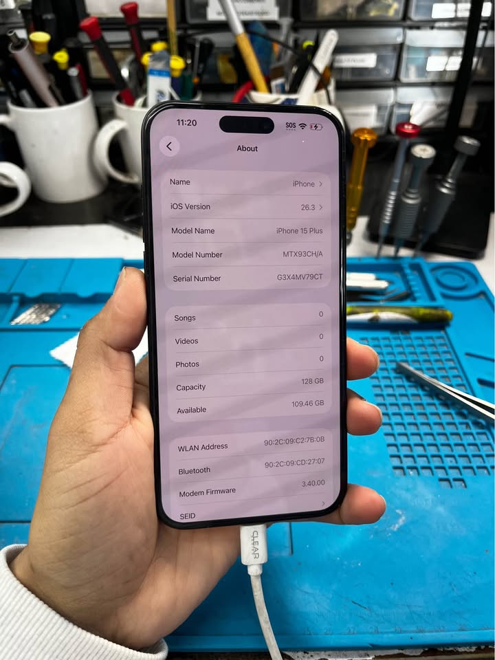 iPhone 15 plus 2 iPhone 15 plus