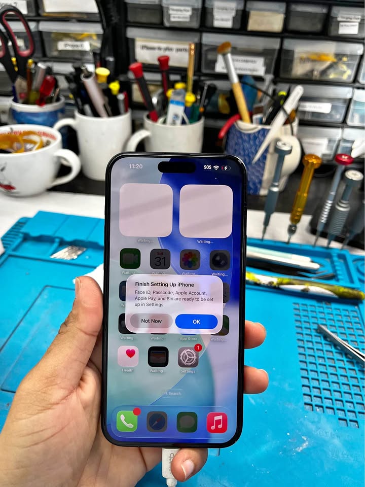 iPhone 15 plus 4 iPhone 15 plus