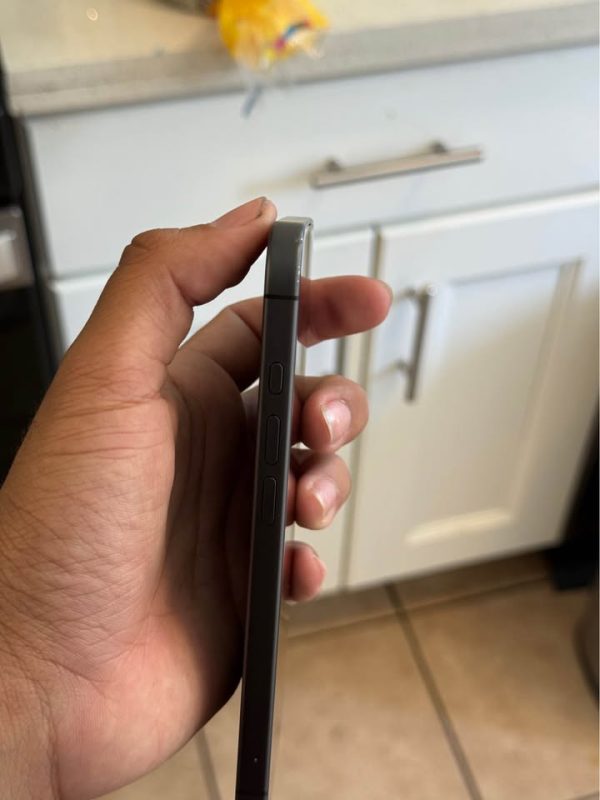 iPhone 17 256GB Unlocked 100%