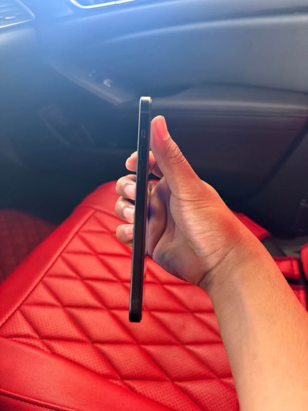 IPhone 15 plus cricket